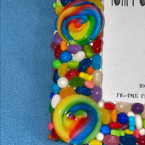 Frame Frenzie “Lollipop Kid” colorful, whimsical candy frame for 4” x 6” photo - Picture 5 of 5